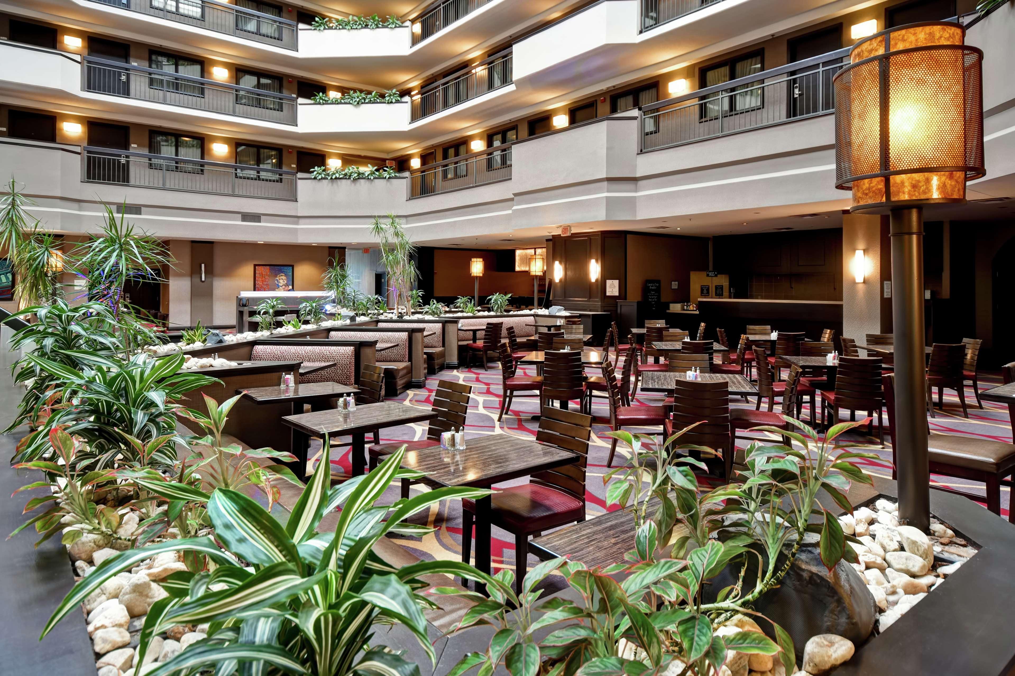 Embassy Suites By Hilton Dulles Airport Herndon Eksteriør billede